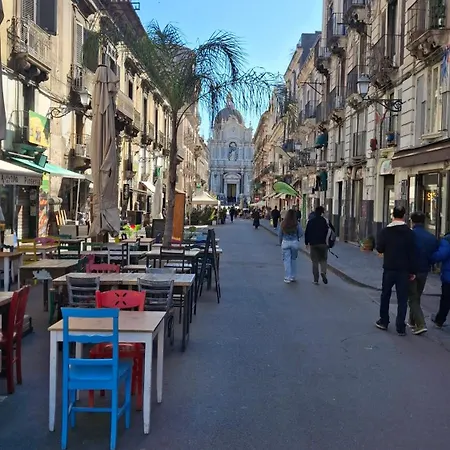 Oda ve Kahvaltı Casa Musumeci Katanya